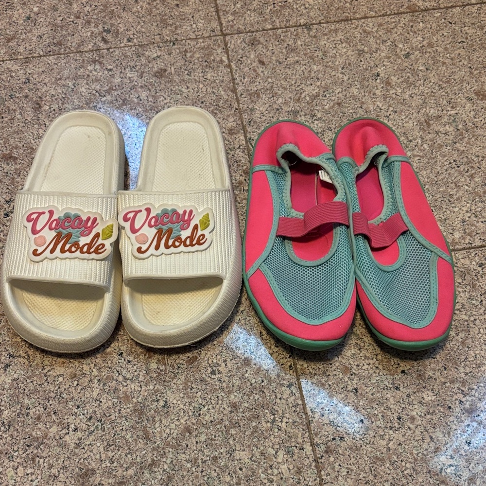 Pink and Teal Water Shoes and Vacay Mode White Slides
Size 4/5 kids